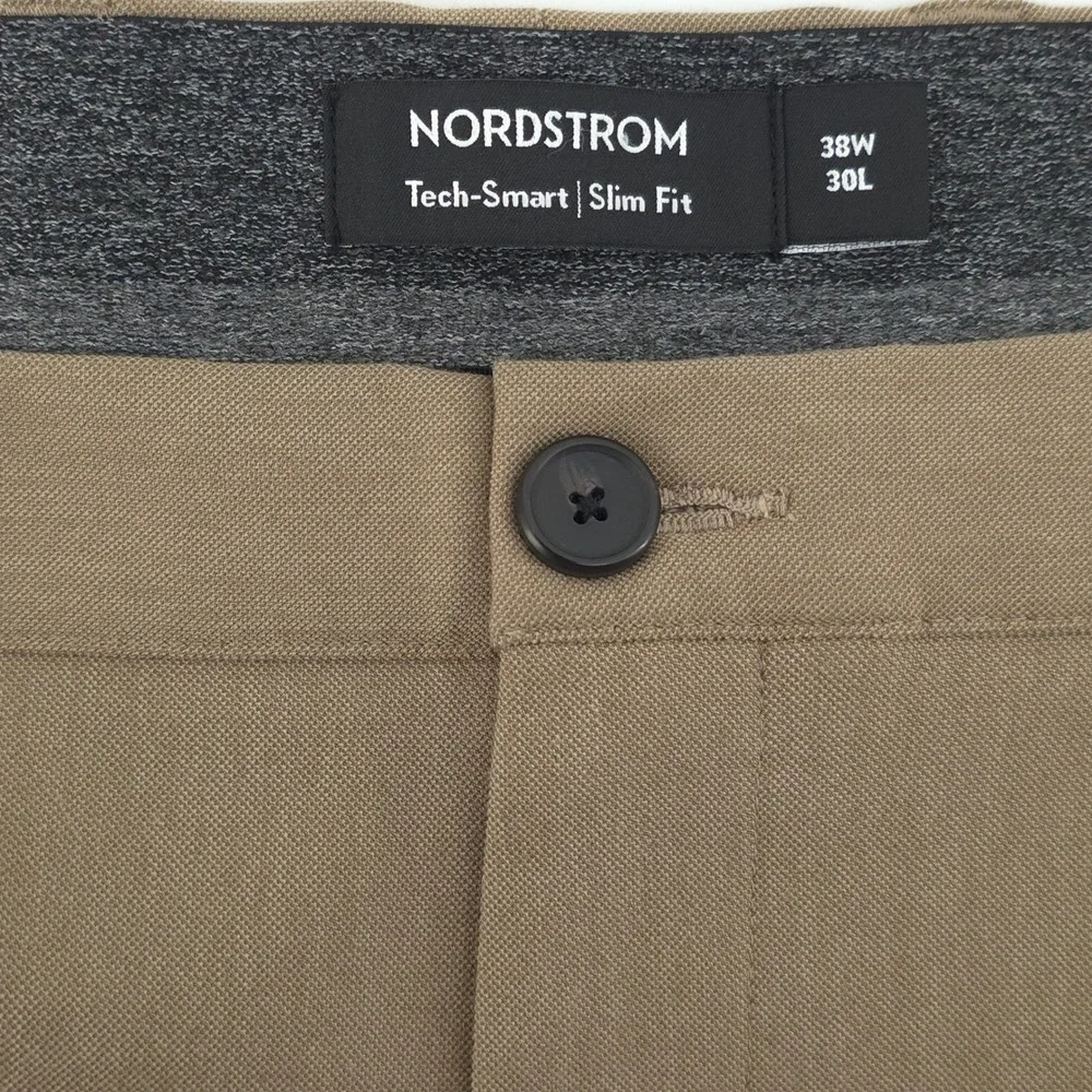 Nordstrom Tech-Smart Men Cargo Pants 38x30 Khaki Slim Fit Coolmax Performance